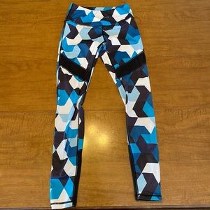Love Fitness Apparel Geometric Leggings
